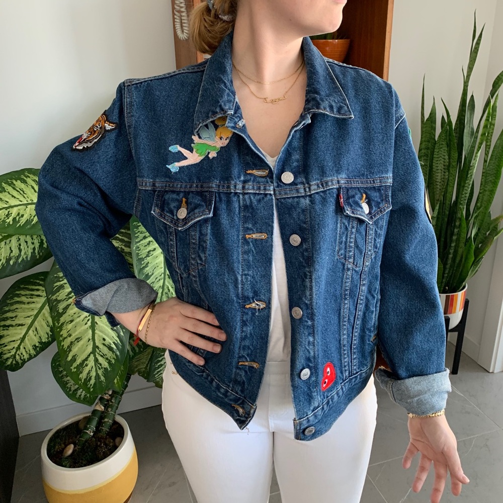 ❤️Vintage Levi’s denim jean jacket size large